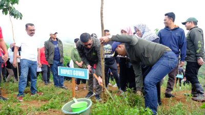 Konsen Galakkan Penghijauan, Pemkab Gowa Kembali Tanam 2000 Pohon