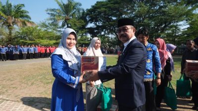 Pemberian Penghargaan OKP Berprestasi Warnai Peringatan Hari Sumpah Pemuda di Gowa