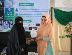 Mussadiyah Rauf Apresiasi Program Dakwah Wahdah Islamiyah