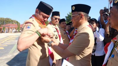 Apel Besar Hari Pramuka di Cadika, Adnan Terima Tanda Penghargaan Lencana Pancawarsa