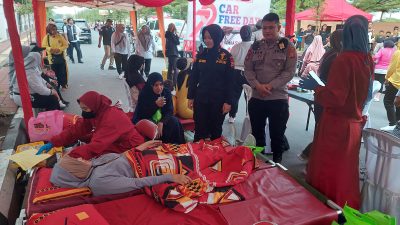 Semarak HUT Bhayangkara ke-79, Polres Gowa Gelar Donor Darah untuk Warga di CFD Jalan Masjid Raya