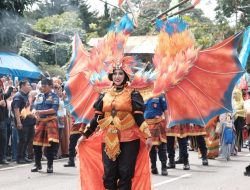 Fashion Culture Carnaval Diikuti Puluhan Tim dengan Beragam Tema Budaya Menarik
