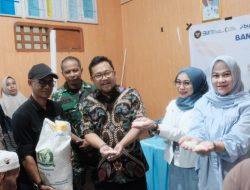 Pemkab Gowa-Bulog Mulai Salurkan Bantuan Pangan Beras ke Masyarakat, Minta Penyaluran Diawasi dan Tepat Sasaran