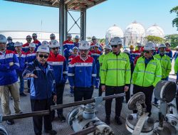 Pastikan Sarfas Prima Untuk Layanan Masyarakat, Dirut Pertamina Patra Niaga Cek Terminal LPG