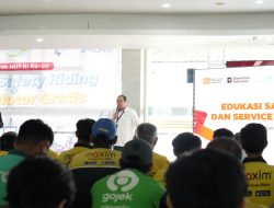 80 Ojol di Makassar Ikuti Edukasi Safety Riding yang Digelar Pelindo dalam Rangka HUT Kemerdekaan RI 