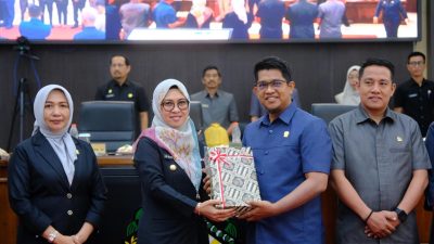 Serahkan Ranperda APBD Perubahan 2025, Bupati Gowa Dorong Pemulihan Sosial Ekonomi