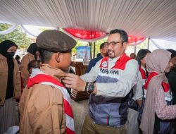 Pertamina Patra Niaga Dukung Penyaluran 1.000 Seragam Sekolah untuk Anak Operator SPBU dan Siswa Difabel