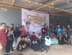 Pemprov Sulsel Salurkan 141 Ton Bibit Rumput Laut dan 117 Ribu Pelampung untuk Petani di Luwu Raya