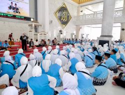 Lepas 387 JCH Kloter Pertama, Bupati Gowa Titip Doa Untuk Kemajuan Daerah